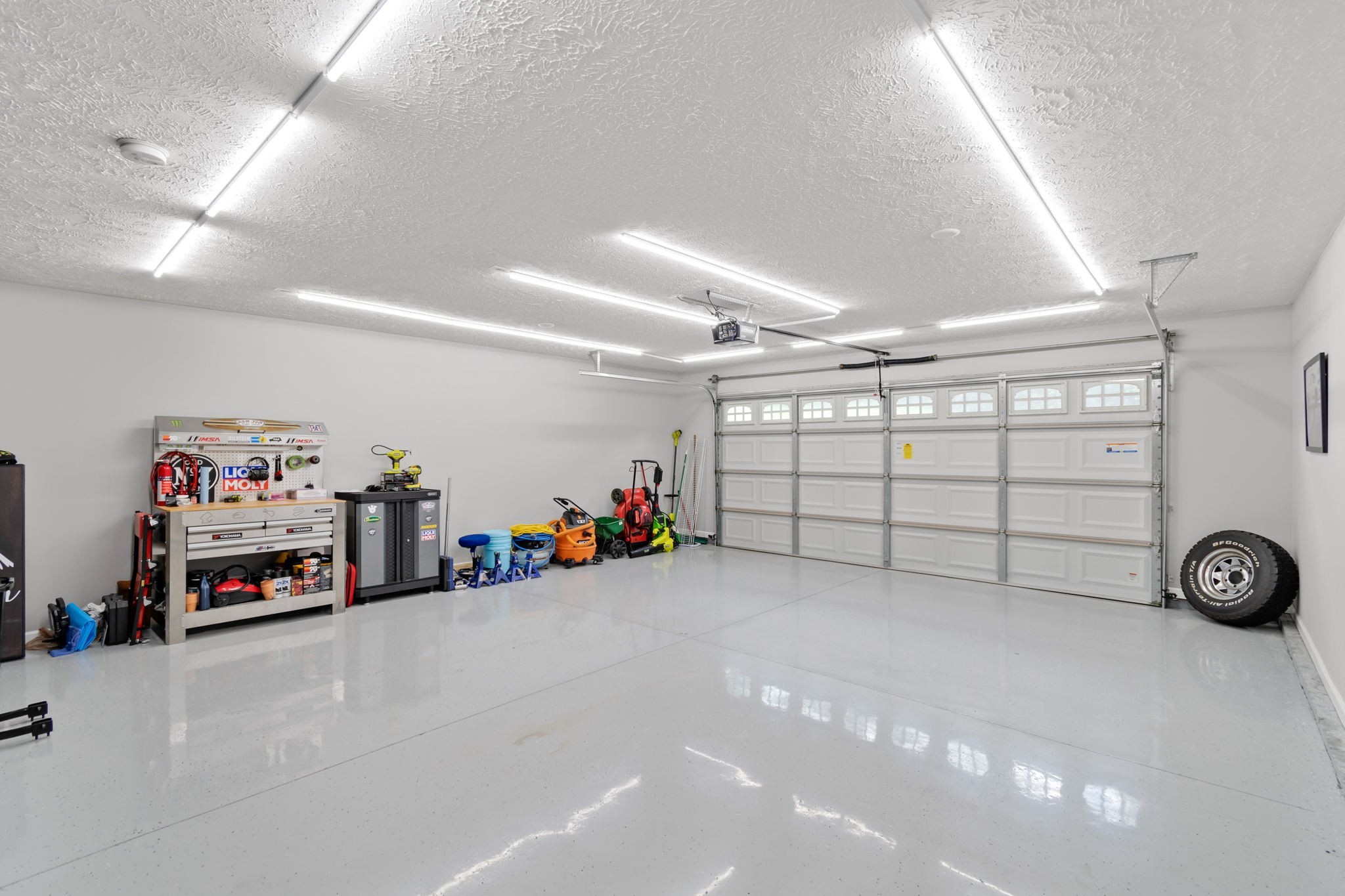 6045 Cane Springs Road Antioch, TN 37013 - Photo 18 of 23 a view of a garage with rack and toys