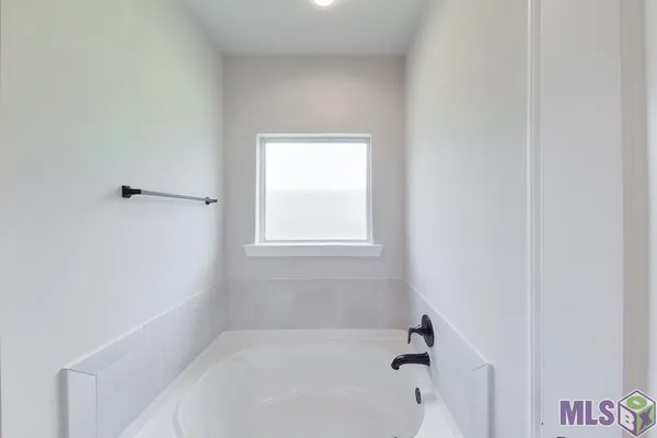 $1,925 | 126 Alpine Meadows Lane, Lafayette, LA 70506