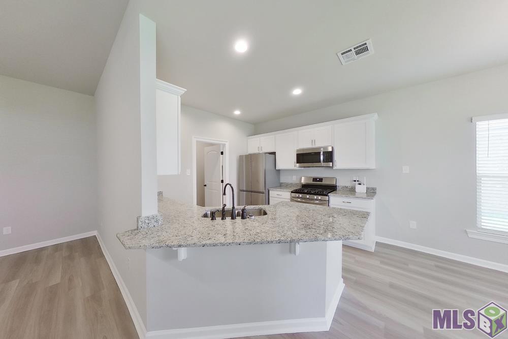 126 Alpine Meadows Lane Lafayette, LA 70506 - Photo 10 of 12