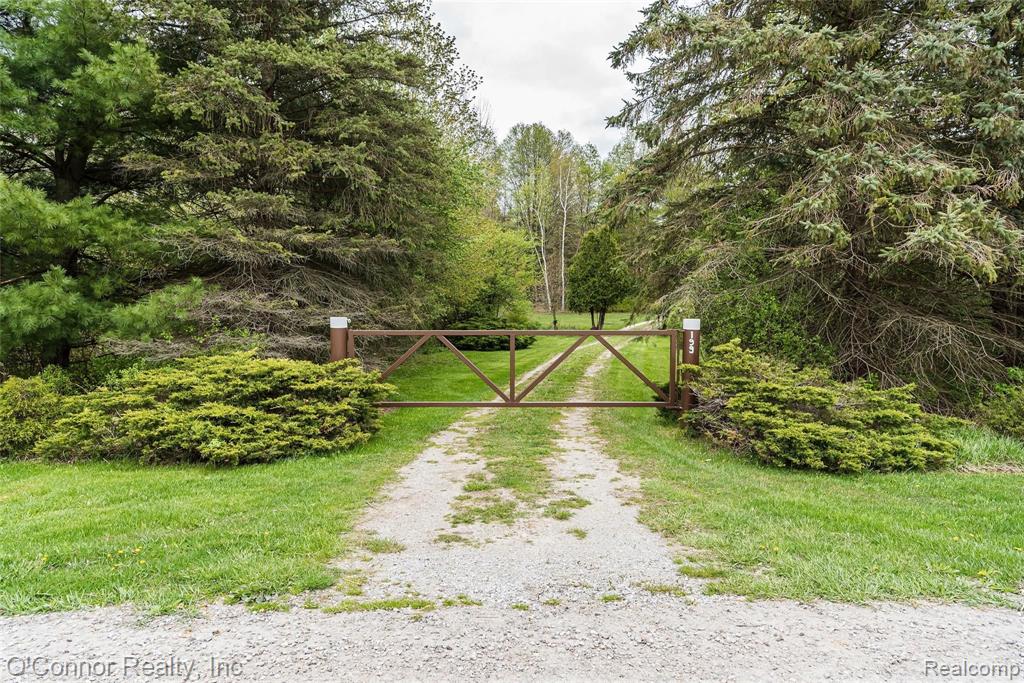 V/l Pine River Road St. Clair, MI 48079 - Photo 2 of 36 Gallery Image 2