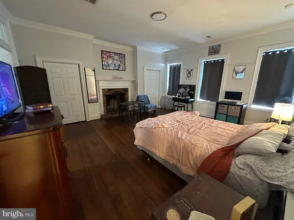 $1,725 | 822 Caroline Street, Unit 4, Fredericksburg, VA 22401