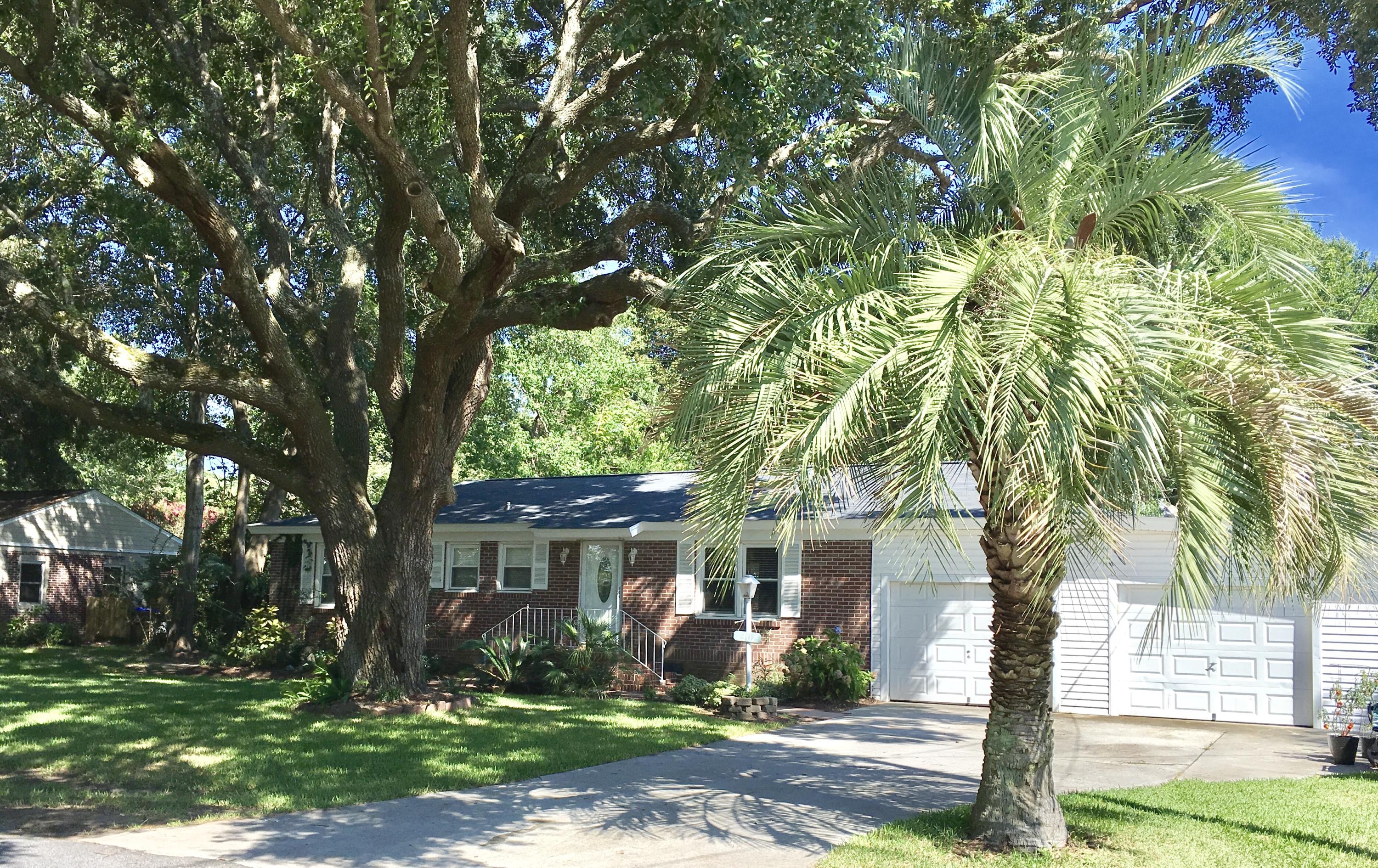 1307 Fort Lamar Road Charleston, SC 29412 - Photo 2 of 26 FullSizeRender-11