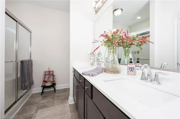 $384,900 | 163 Kyndall Run Drive, Lexington, NC 27295