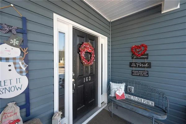 $384,900 | 163 Kyndall Run Drive, Lexington, NC 27295