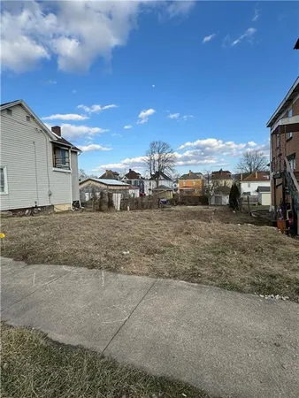 $8,500 | 65 Lawn Avenue, Uniontown, PA 15401