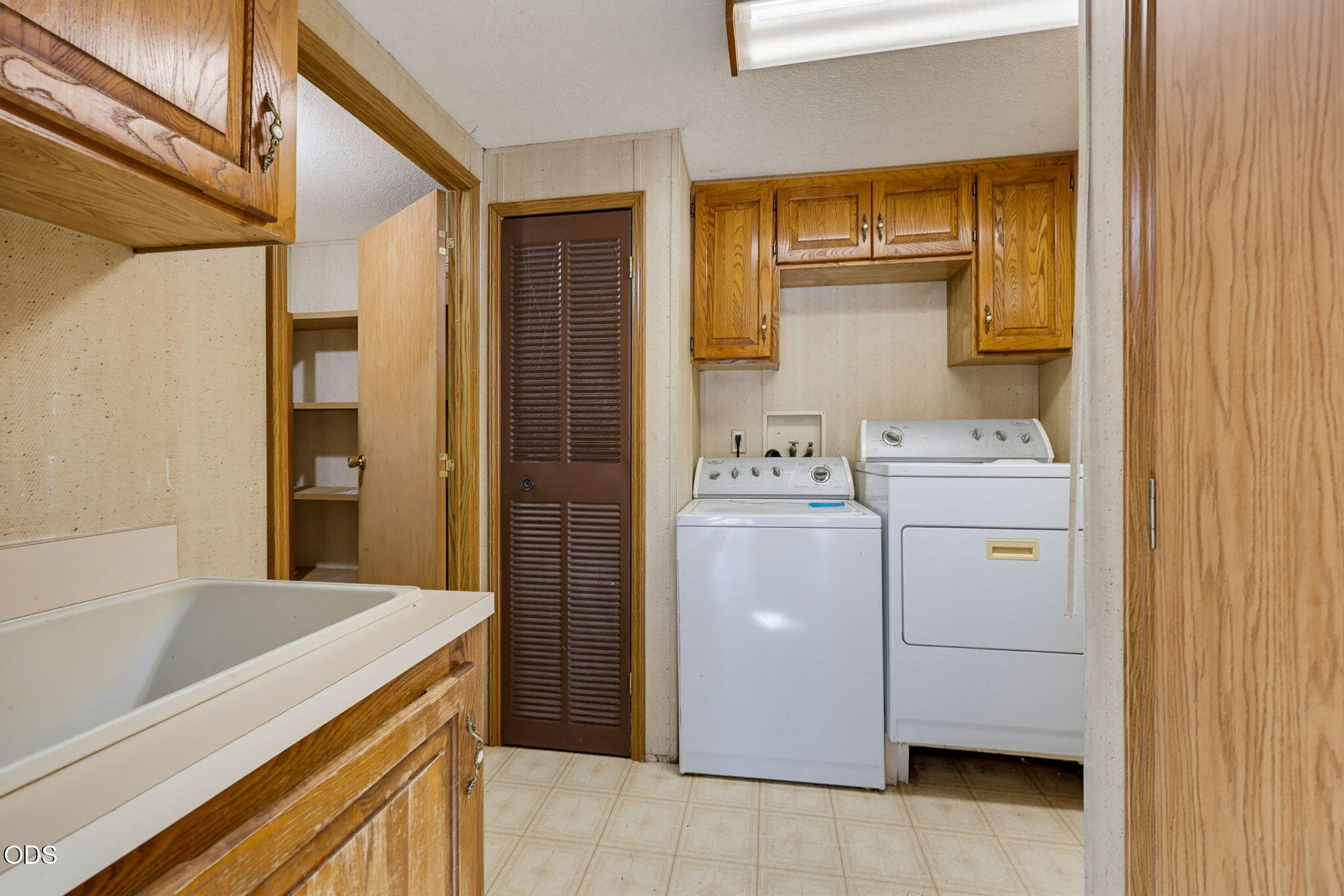 1344 Dowell Road Grants Pass, OR 97527 - Photo 20 of 34