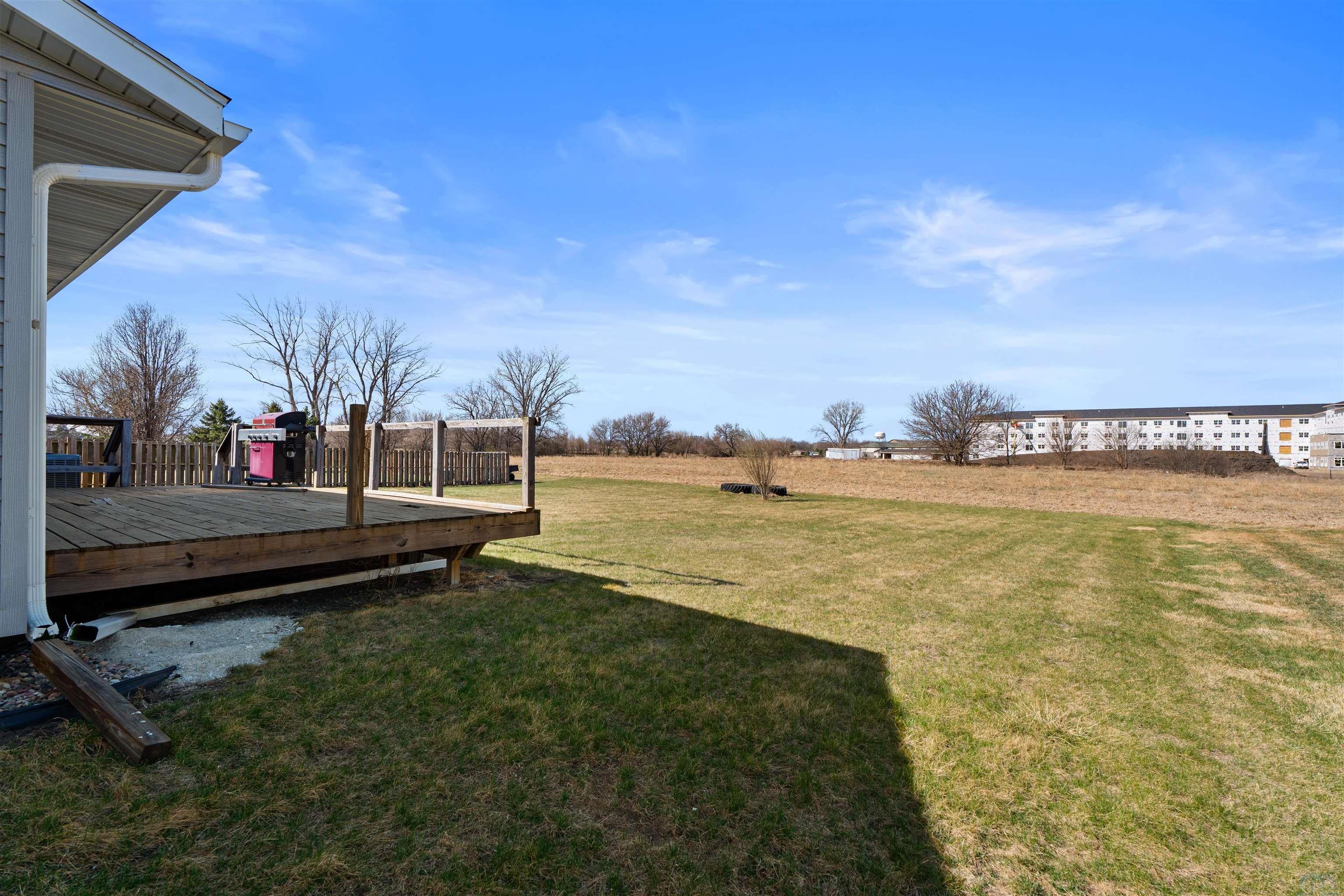 406 North Crawford Road Vermillion, SD 57069 - Photo 31 of 50 Gallery Image 31