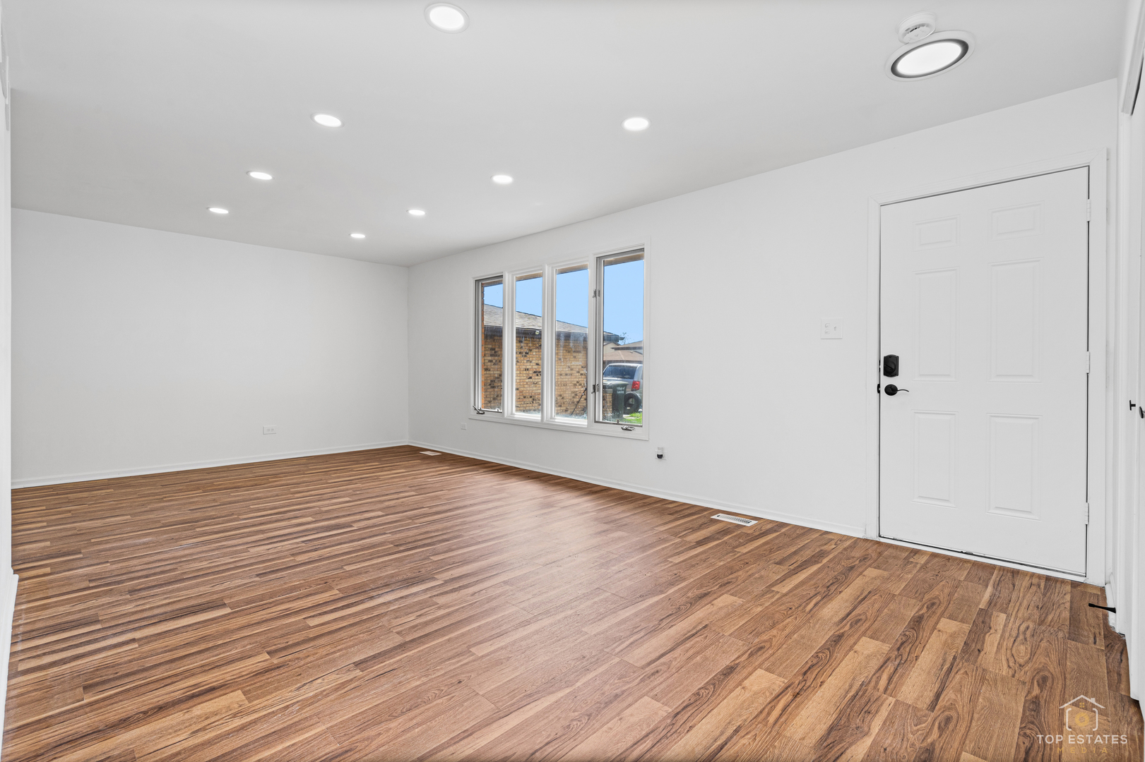 3312 192nd Place Lansing, IL 60438 - Photo 6 of 44