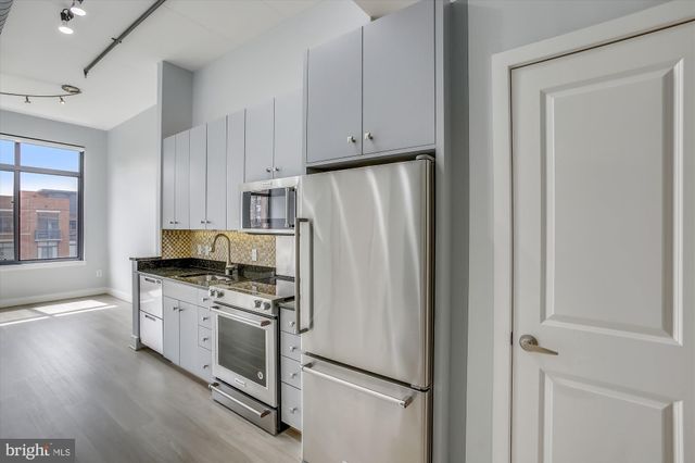 $410,000 | 520 John Carlyle Street, Unit 407, Alexandria, VA 22314