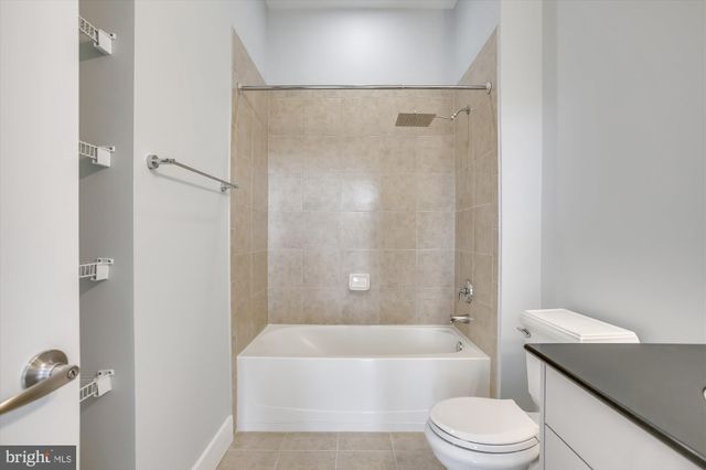 $410,000 | 520 John Carlyle Street, Unit 407, Alexandria, VA 22314