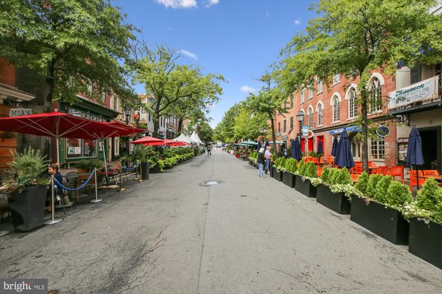 $410,000 | 520 John Carlyle Street, Unit 407, Alexandria, VA 22314