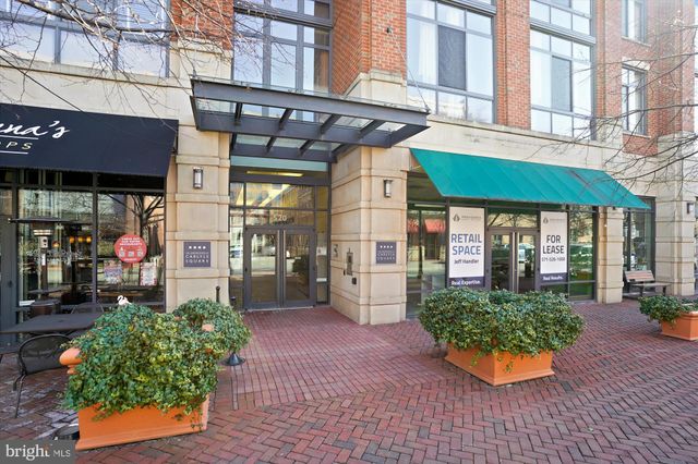 $410,000 | 520 John Carlyle Street, Unit 407, Alexandria, VA 22314