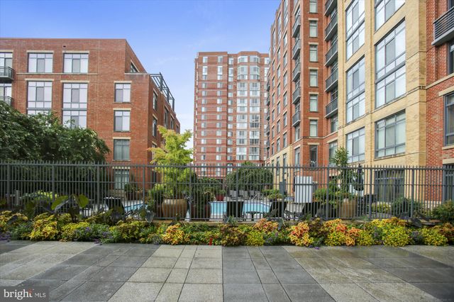 $410,000 | 520 John Carlyle Street, Unit 407, Alexandria, VA 22314