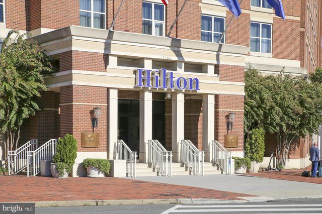 $410,000 | 520 John Carlyle Street, Unit 407, Alexandria, VA 22314