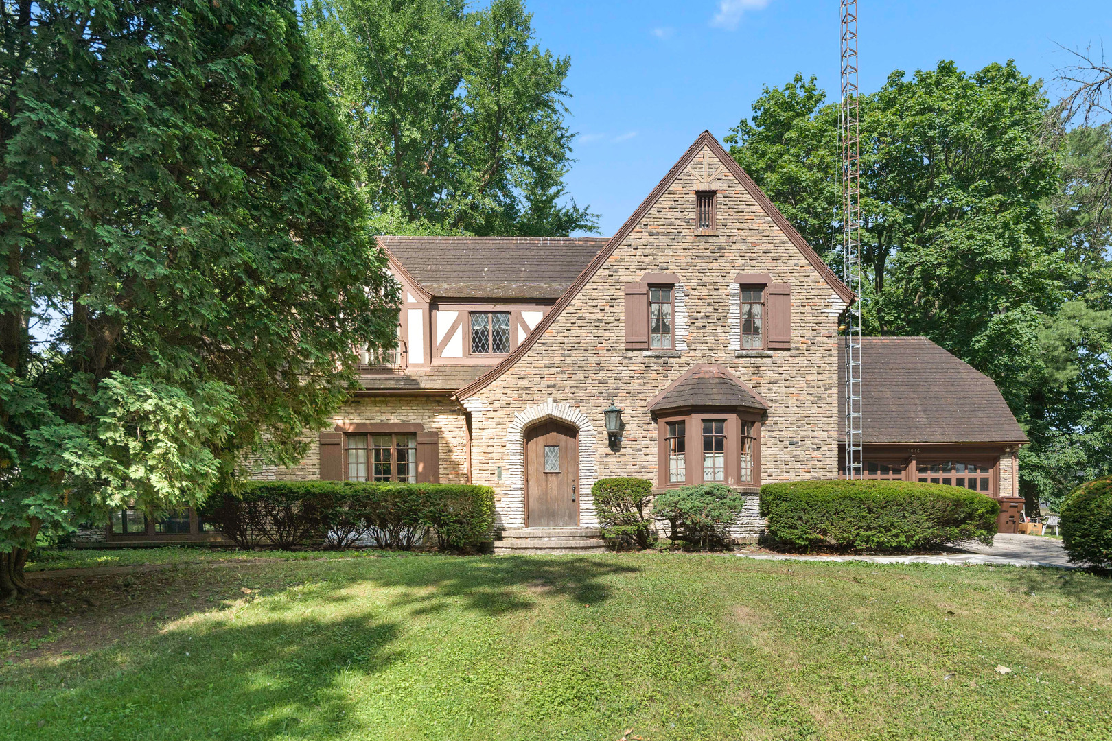 1046 North 7th Street Rochelle, IL 61068 - Photo 1 of 49 Gallery Image 1