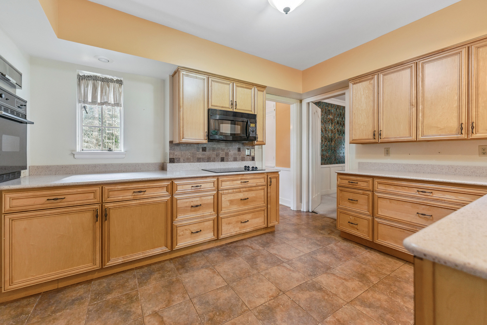 1046 North 7th Street Rochelle, IL 61068 - Photo 11 of 49 Gallery Image 11