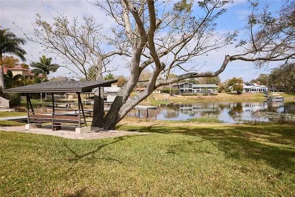 $460,000 | 3312 Nakora Drive, Tampa, FL 33618