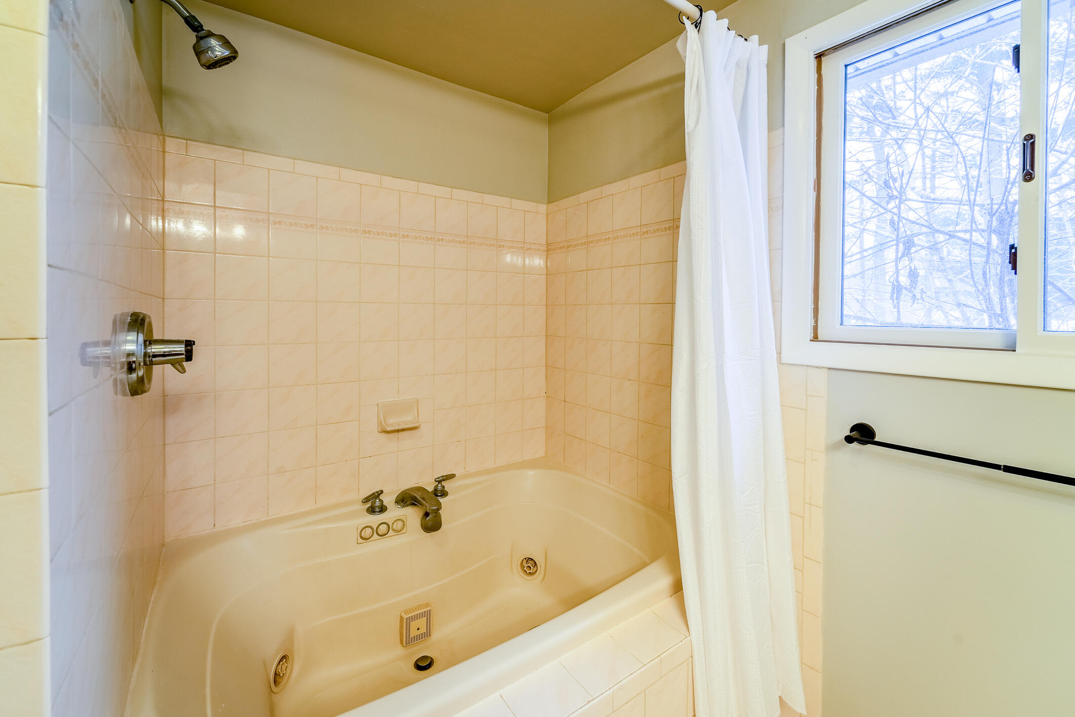 5160 Whipple Lake Road Clarkston, MI 48348 - Photo 12 of 46 5160 Whipple Lake-26