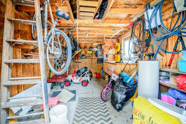 $374,900 | 5160 Whipple Lake Road, Clarkston, MI 48348