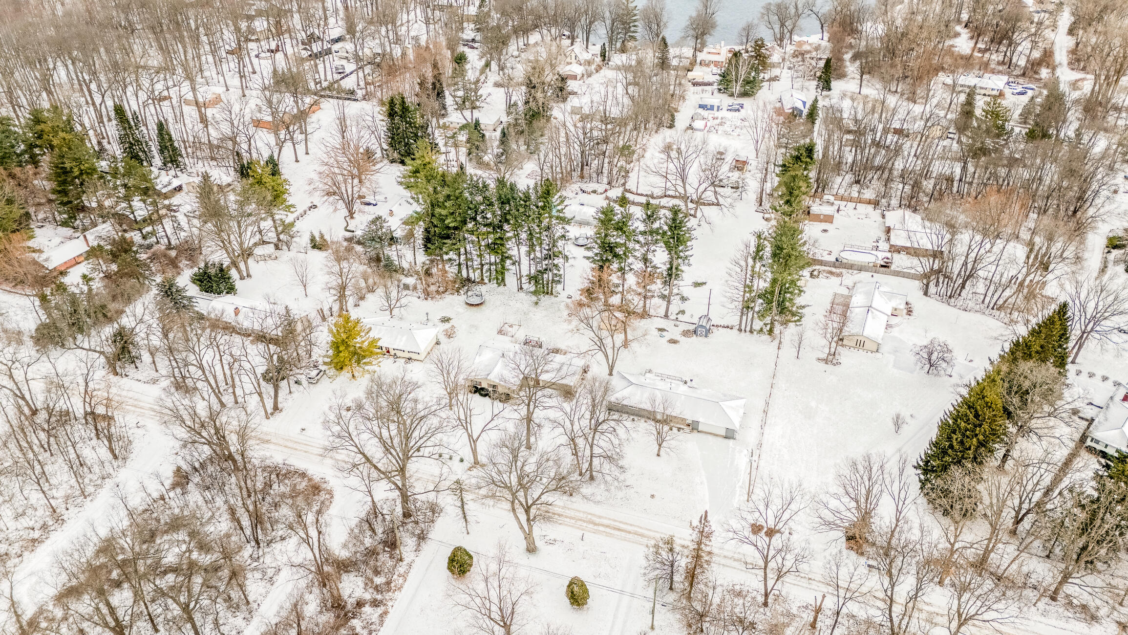 5160 Whipple Lake Road Clarkston, MI 48348 - Photo 44 of 46 5160 Whipple Lake-66