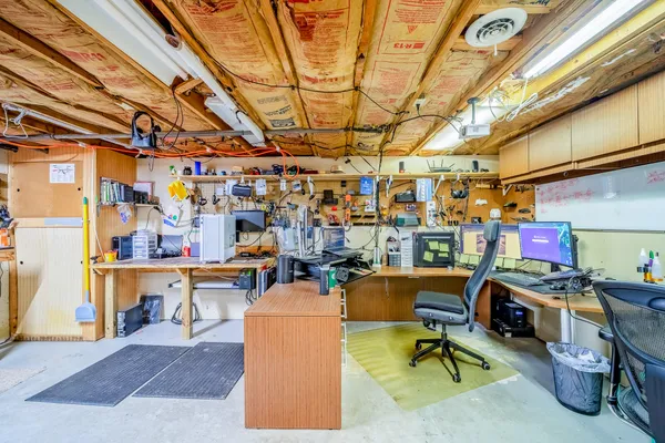 $374,900 | 5160 Whipple Lake Road, Clarkston, MI 48348