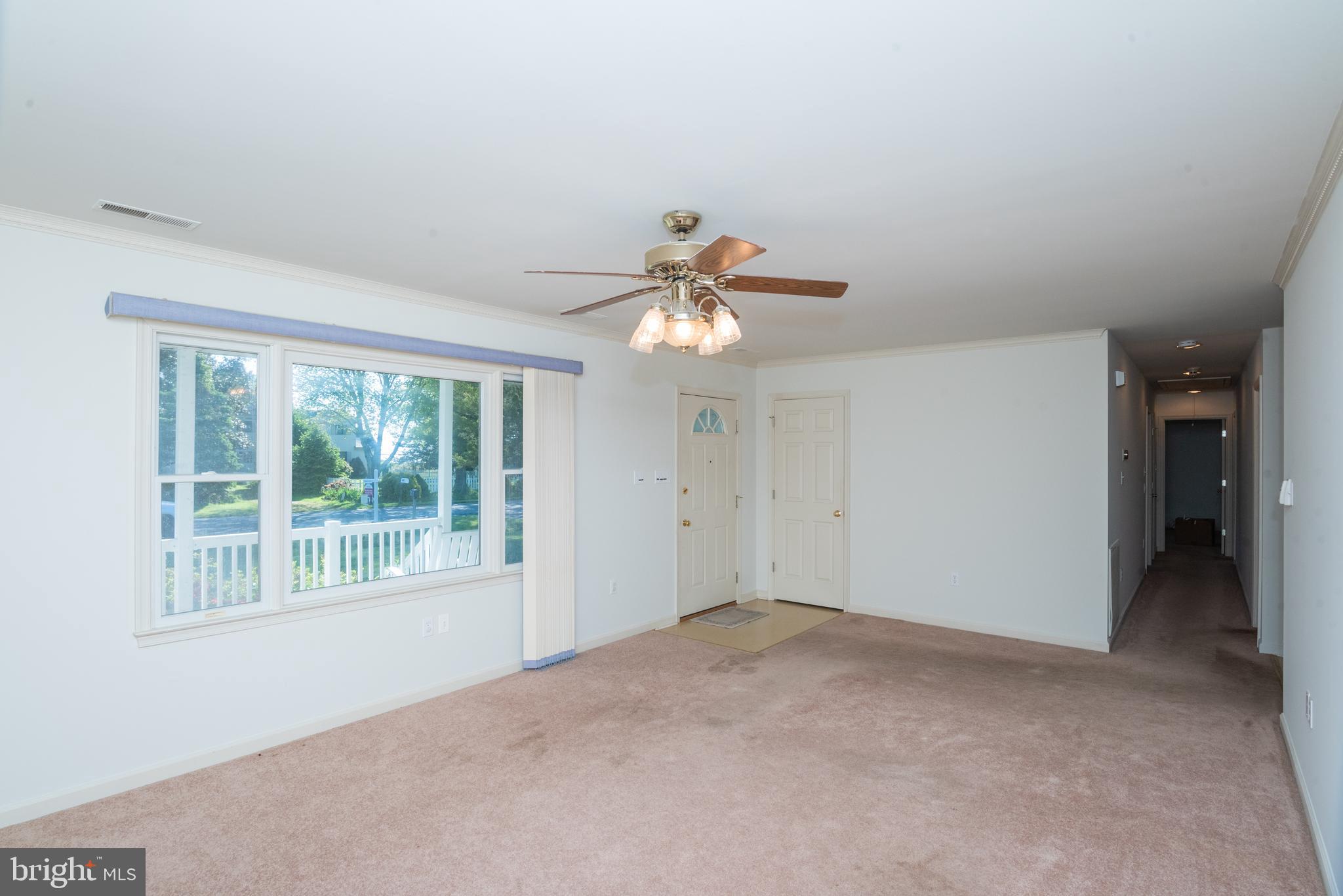 11420 Terrapin Point Road Berlin, MD 21811 - Photo 46 of 51 Living room