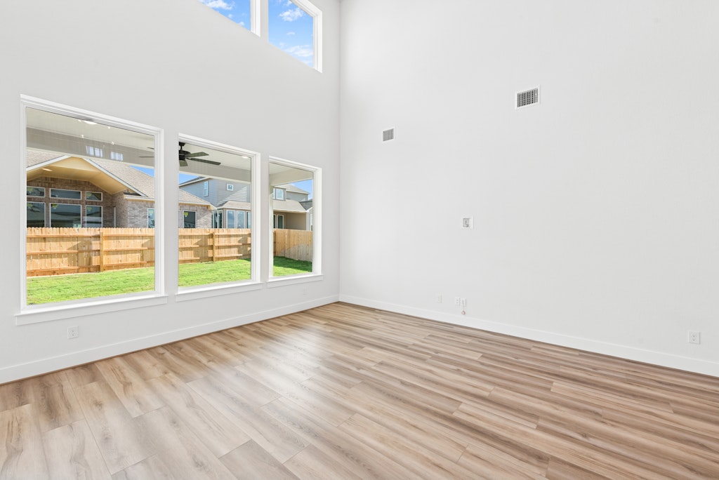 17204 Graces Path Pflugerville, TX 78660 - Photo 7 of 38