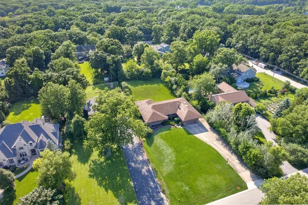 $849,000 | 3620 Douglas Road, Downers Grove, IL 60515