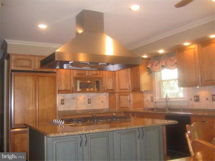 851 Pheasant Run Road West Chester, PA 19382 - Photo 1 of 24 Kitchen