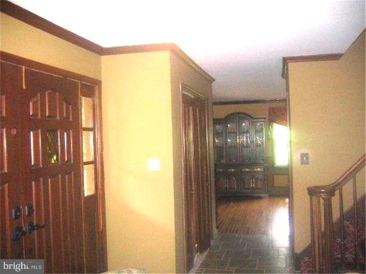 851 Pheasant Run Road West Chester, PA 19382 - Photo 14 of 24 Foyer