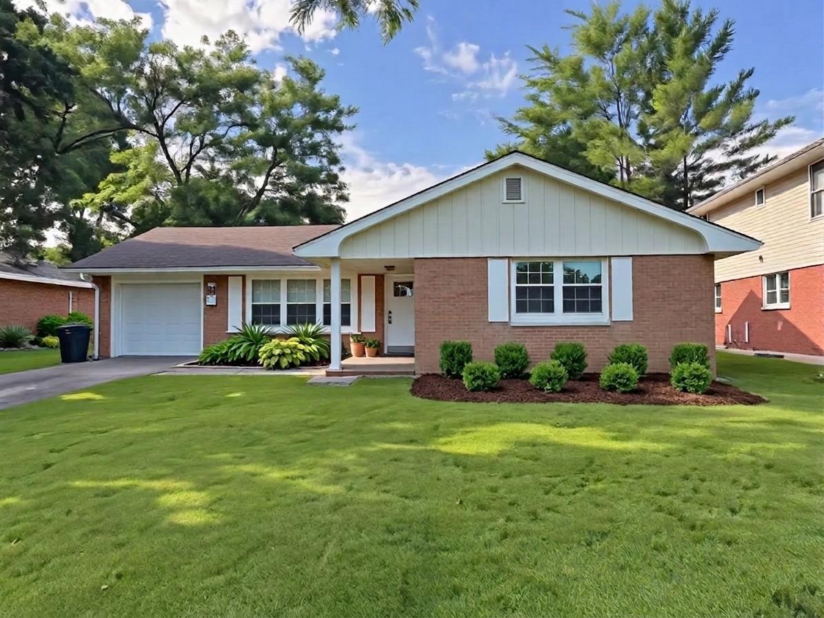 129 Monument Avenue Barrington, IL 60010 - Photo 1 of 30