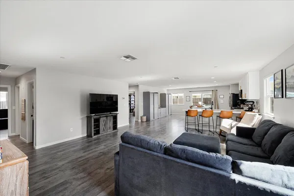 $439,999 | 3549 Yarrow Street, Plumas Lake, CA 95961