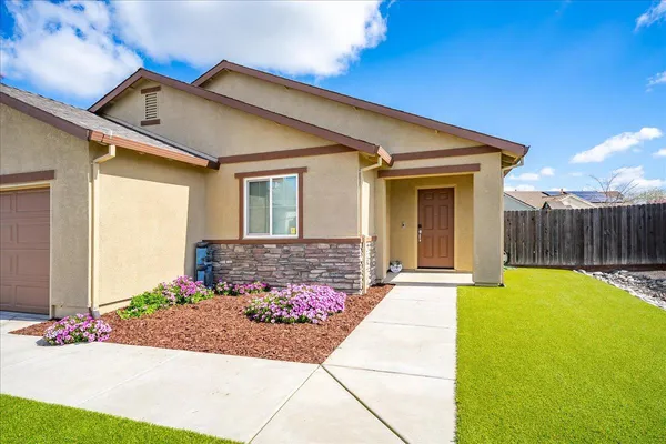 $439,999 | 3549 Yarrow Street, Plumas Lake, CA 95961