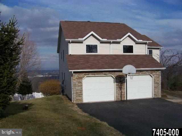 265 Willis Road Etters, PA 17319 - Photo 1 of 18 Gallery Image 1