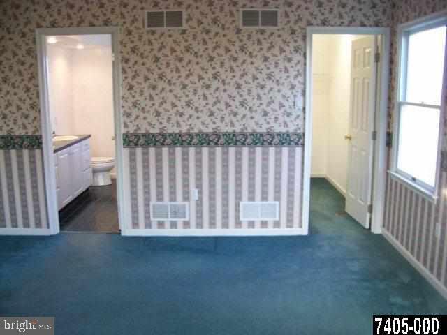 265 Willis Road Etters, PA 17319 - Photo 13 of 18 Gallery Image 13