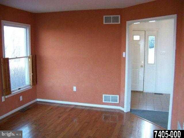 265 Willis Road Etters, PA 17319 - Photo 10 of 18 Gallery Image 10