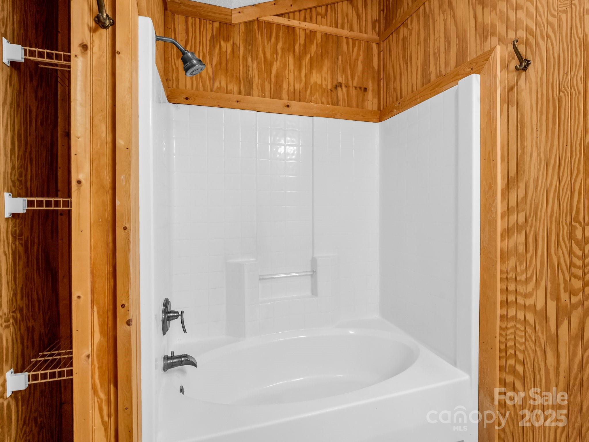 291 Pine Ridge Road Hendersonville, NC 28792 - Photo 16 of 28