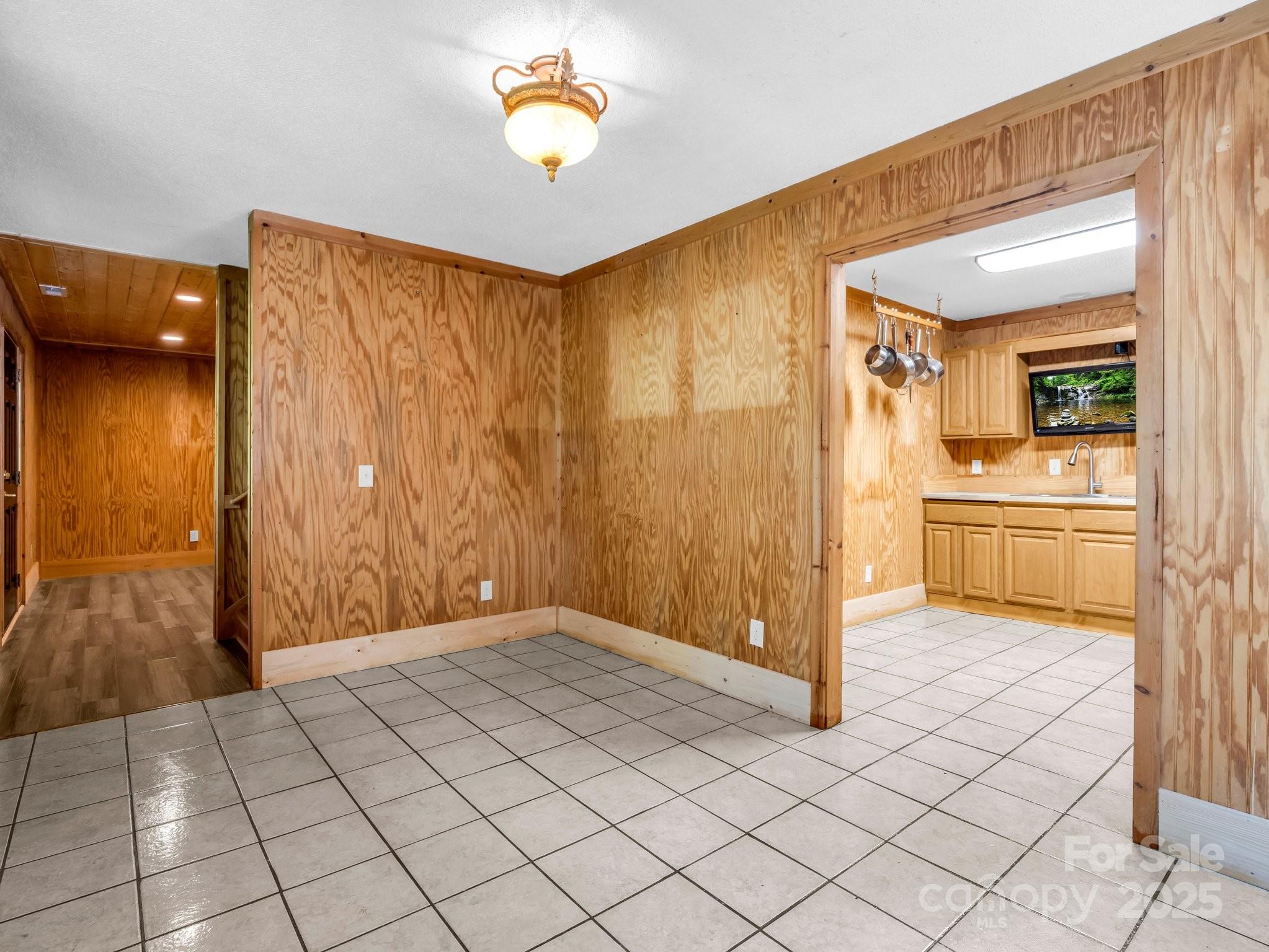 291 Pine Ridge Road Hendersonville, NC 28792 - Photo 25 of 28