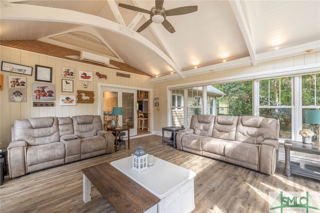 2173 Grove Point Road Savannah, GA 31419 - Photo 15 of 47