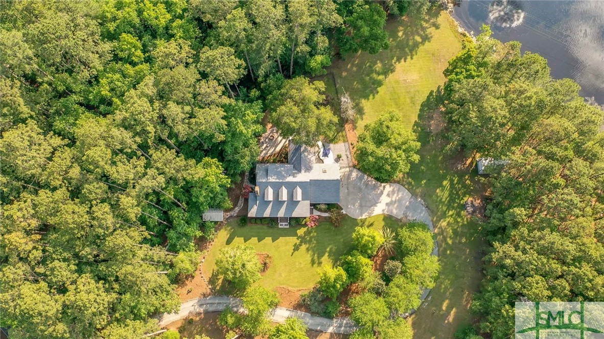 2173 Grove Point Road Savannah, GA 31419 - Photo 3 of 47