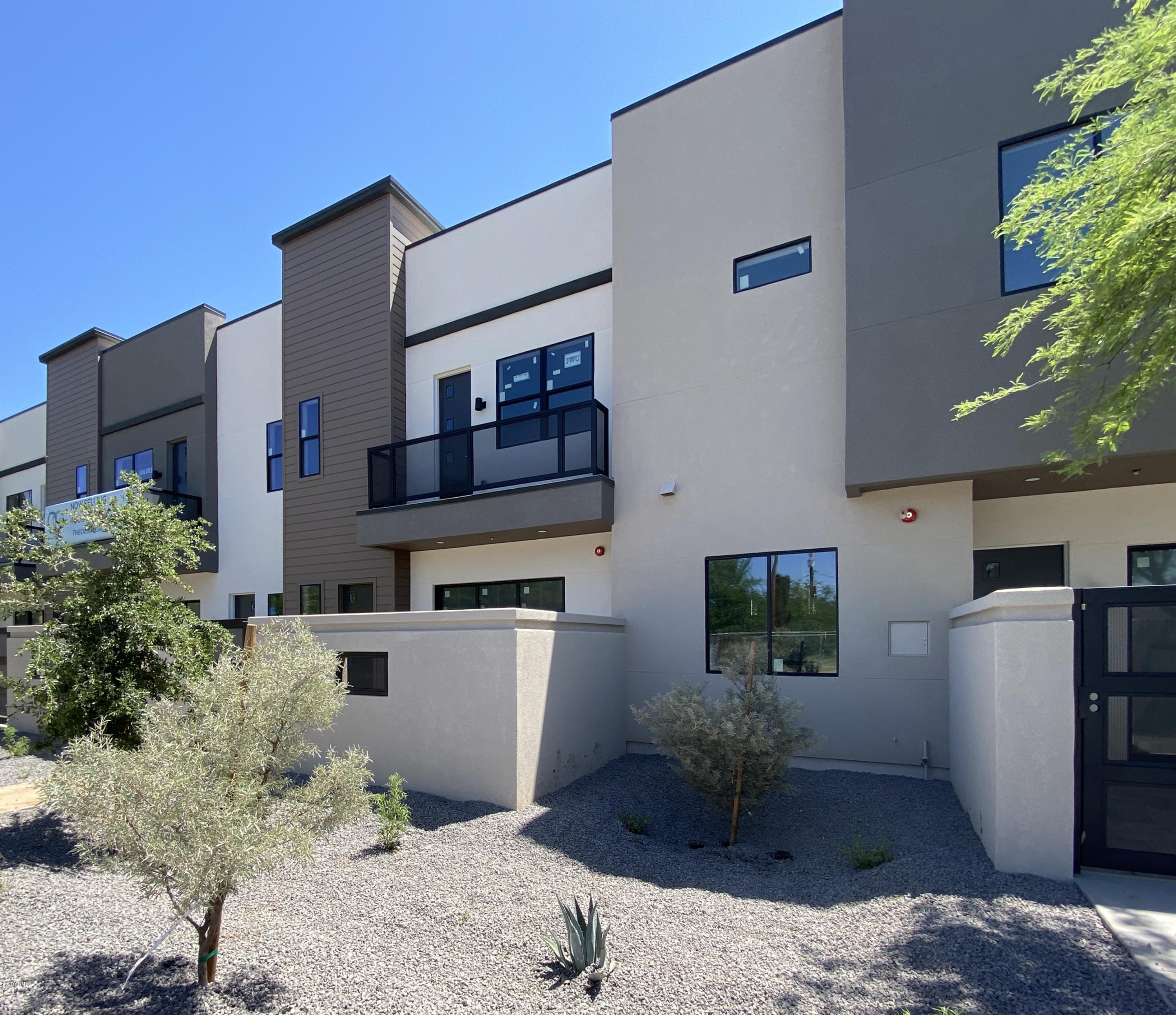 2645 East Osborn Road, Unit 6 Phoenix, AZ 85016 - Photo 6 of 43 a house view with a outdoor space