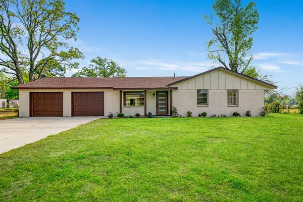 $239,999 | 175 Cozy Lane, Paris, TX 75462