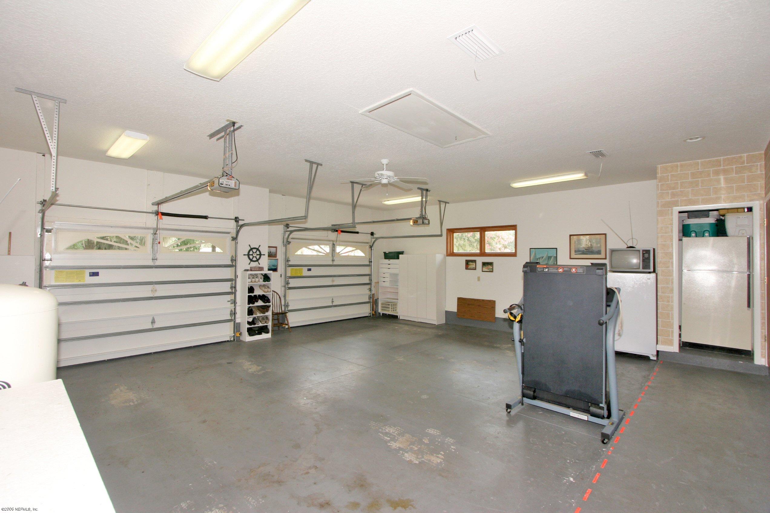 779-1 Creighton Road Orange Park, FL 32003 - Photo 14 of 23 Garage