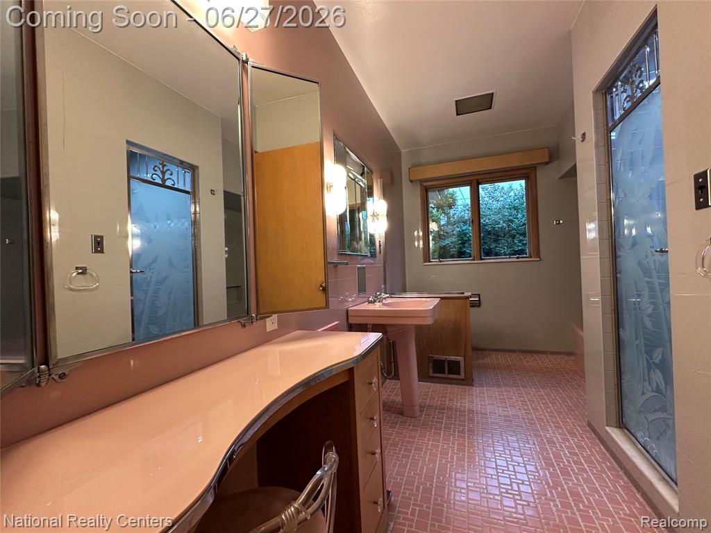 821 Pemberton Road Grosse Pointe, MI 48230 - Photo 33 of 64