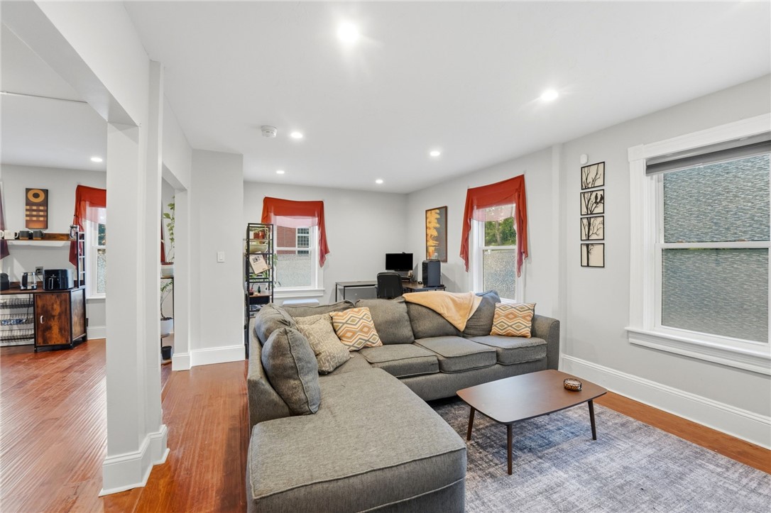 736 Social Street, Unit 1R Woonsocket, RI 02895 - Photo 7 of 30