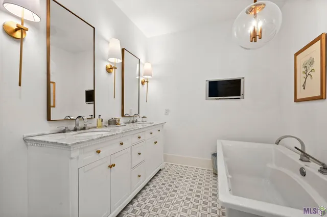 $1,335,000 | 505 LSU Avenue, Baton Rouge, LA 70808