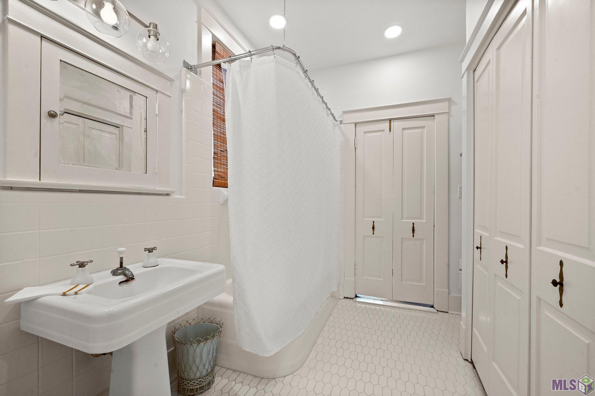 505 LSU Avenue Baton Rouge, LA 70808 - Photo 29 of 36