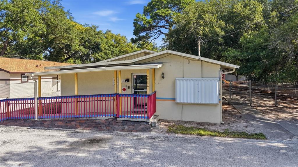 2886 Whitney Road Clearwater, FL 33760 - Photo 2 of 41