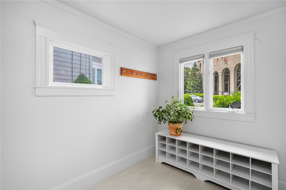 61 Sessions Street Providence, RI 02906 - Photo 18 of 39