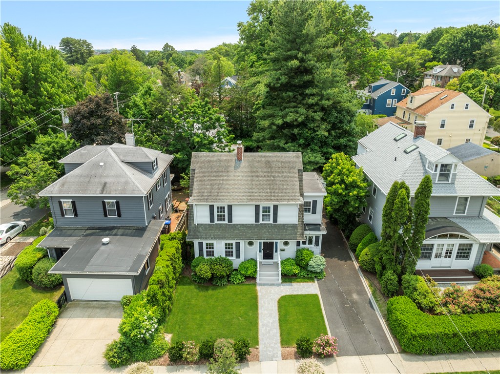 61 Sessions Street Providence, RI 02906 - Photo 3 of 39